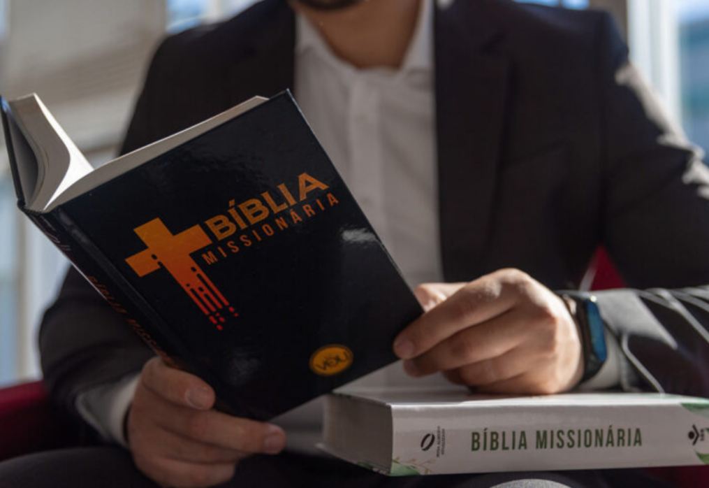 La Biblia Misionera se entregará a cada recién bautizado en Sudamérica