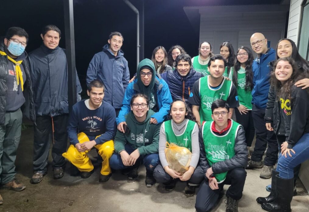 Adventistas llevan ayuda a damnificados por fuertes lluvias en el sur de Chile